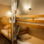 Hi Bordeaux-blanquefort Hostel *