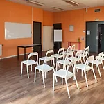 Hostel Hi Bordeaux-blanquefort Blanquefort (Gironde)