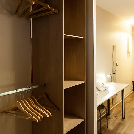 Hi Bordeaux-blanquefort Hostel *