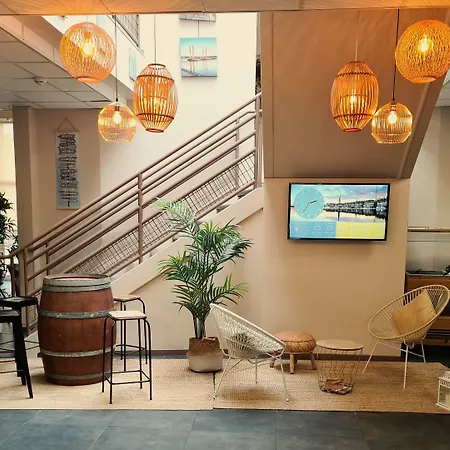 Hi Bordeaux-blanquefort אכסניה בלנקפורט