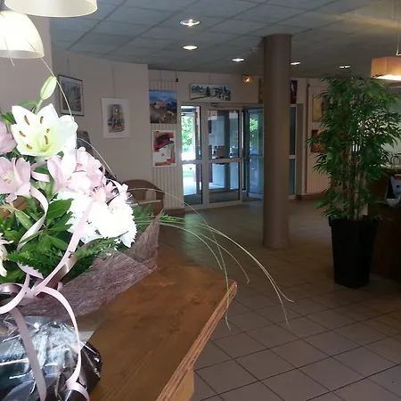 אכסניה Hi Bordeaux-blanquefort בלנקפורט